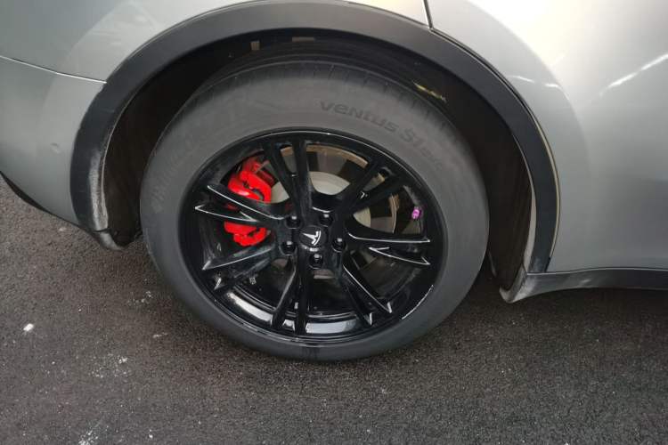 Used Tesla Model Y 2021 Revised Version 2 Long-Range All-Wheel-Drive Edition
