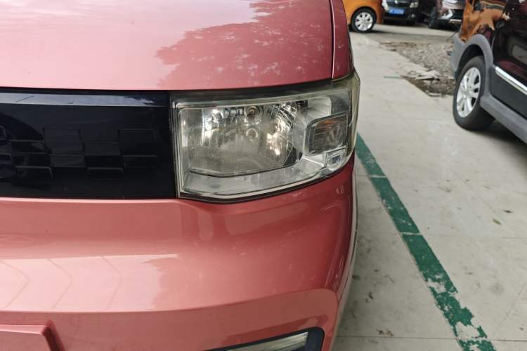 Used Wuling Hongguang MINIEV 2020 Enjoyment Model Lithium Iron Phosphate
