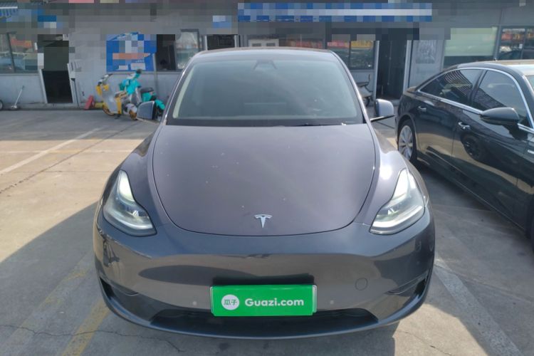 Used Tesla Model Y 2022 Long-Range All-Wheel-Drive Version