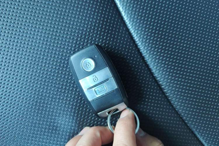 Used Kia K5 2014 2.0L Automatic LUXURY
