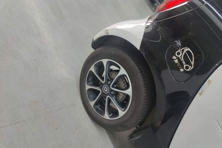 Used  fortwo 2015 1.0L 52 kW Hardtop Passion Edition
