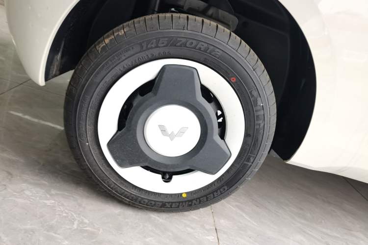 TDK.VehicleDetails.img