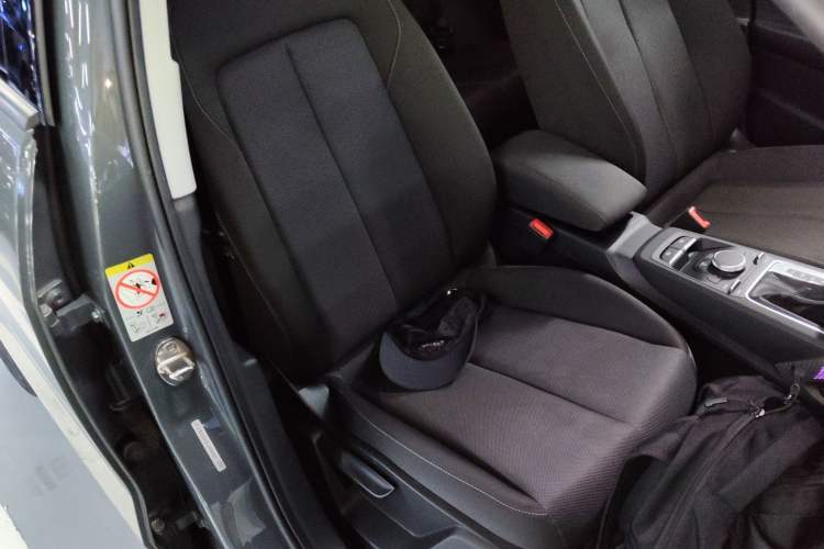 Used Audi Q2L 2018 35 TFSI Launch Exclusive Edition China VI
