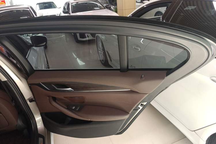 Used BMW 5 Series 2021 530Li Leading Luxury Package
