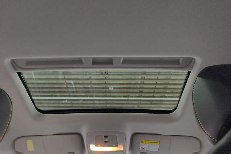 Used Roewe i5 2021 1.5L CVT Starry Edition
