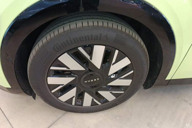 Used Zeekr MIX 2025 Long-Range Intelligent Driving Edition