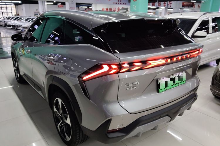 Used  L7 2023 1.5T 115 km Starship