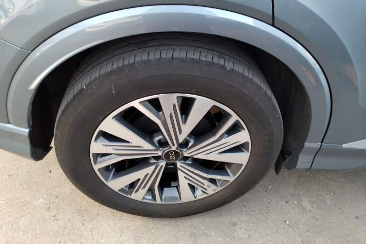 Used Audi Q4 e-tron 2023 40 e-tron Adventure Edition
