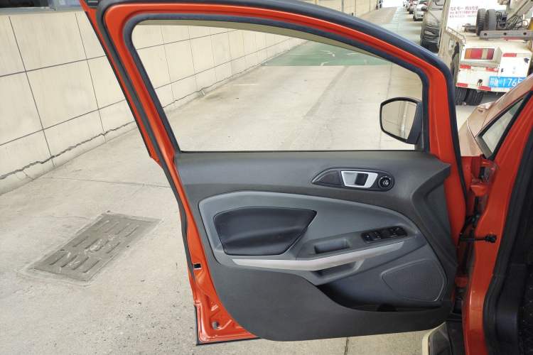 Used Ford EcoSport 2013 1.5L Automatic Fashion Model
