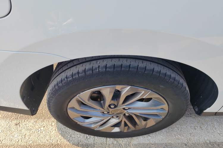 Used SAIC MAXUS G50 2019 1.5T First Edition Automatic Luxury Version 6 Seats
