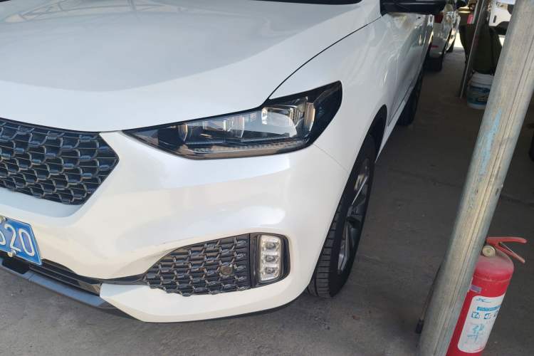 Used Wey VV6 2020 2.0T Two-Wheel Drive Smart Protection+
