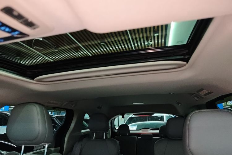 Used Toyota Sienna 2021 2.5L Hybrid Luxury Edition
