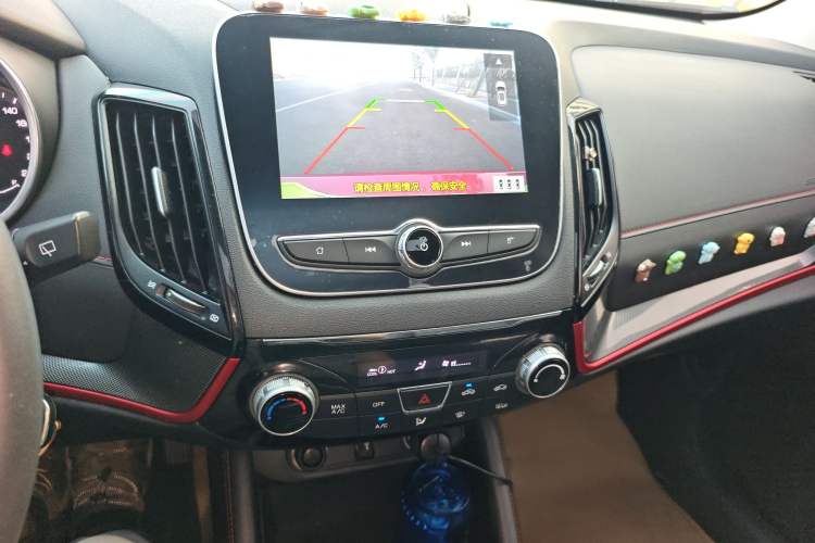 Used Changan CS55 2017 1.5T Manual Colorful Edition