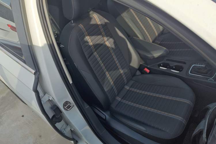 Used Volkswagen Lavida 2019 280TSI DSG Comfort Edition China VI standard
