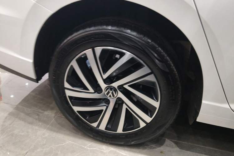 Used Volkswagen Lavida 2023 1.5L Automatic Full-Comfort Edition
