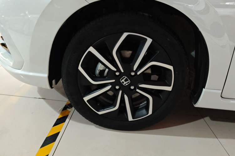 Used Honda LIFE 2021 1.5L CVT SPO-SS Dynamic Edition