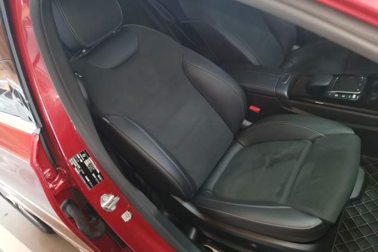 Used Mercedes-Benz A-Class 2020 Restyled A 200 L Sport Sedan Fashion Version