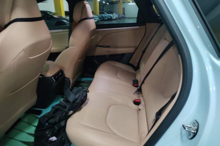 Used ARCFOX Alpha T5 2024 520 MAX
