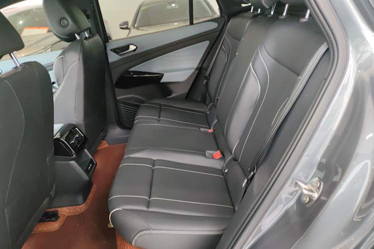 Used Volkswagen ID.4 X 2022 Pure Long-Range Edition
