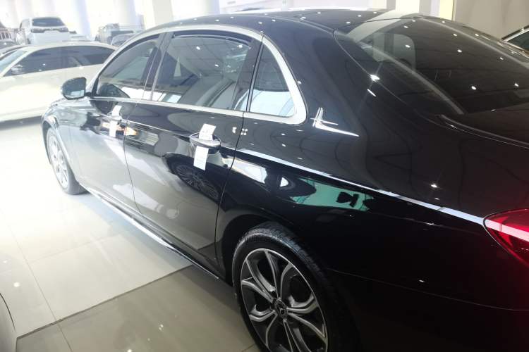 Used Mercedes-Benz E-Class 2023 E 300 L Sport Luxury Edition
