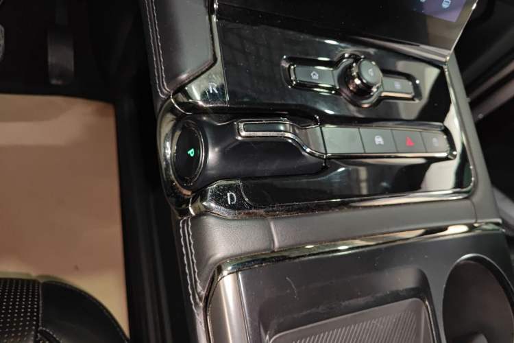 Used Nio ES8 2020 580 km Range Signature Edition Six-Seater Version
