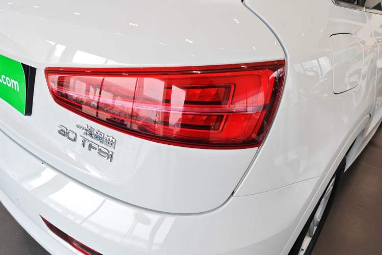 Used Audi Q3 2018 30th Anniversary Edition 30 TFSI Fashion Model