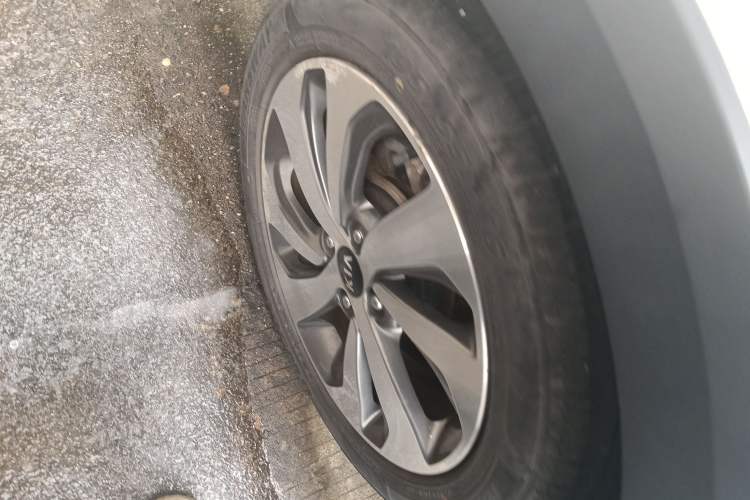 Used Kia KX Cross 2018 1.6L Automatic Dynamic Sunroof Version
