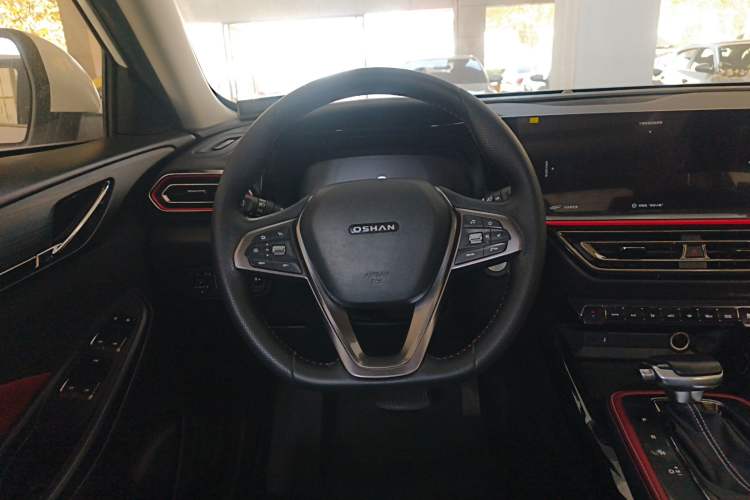 Used Oshan X5 2021 1.5T DCT Flagship Edition
