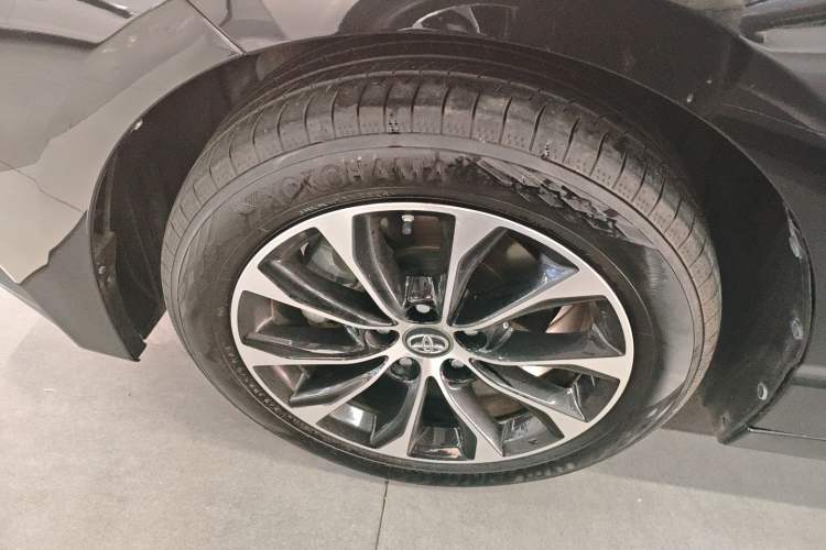 Used Toyota Avalon 2023 2.0L Luxury Edition