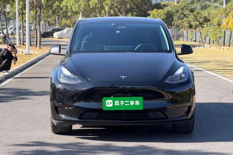 Used Tesla Model Y 2022 Rear-Wheel-Drive Version
