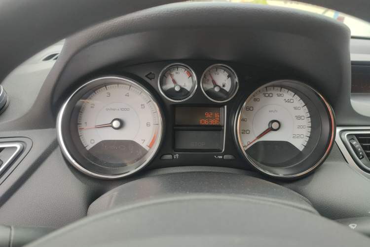 Used Peugeot 308 2014 Enjoy Edition Classic 1.6L Manual YouShang Model