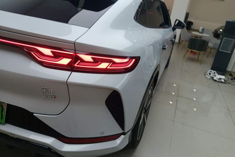 Used BYD Song L EV 2025 Intelligent Driving Version 662 km LiDAR Excellence Edition