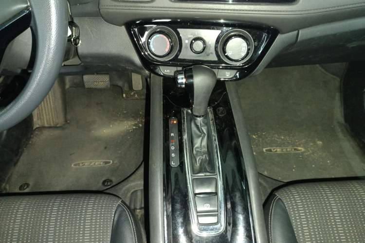 Used Honda Vezel 2015 1.8L CVT 2WD Elite Model