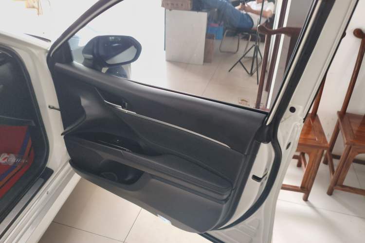 Used Toyota Camry 2019 Revised Version 2.0G Luxury Edition
