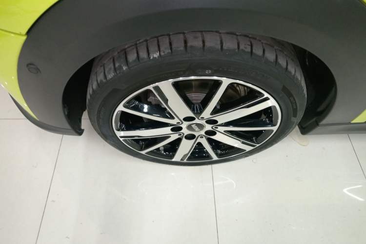 Used  MINI 2023 Updated 1.5T COOPER Artist
