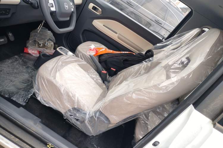 Used Chery QQ Ice Cream 2024 Edition Youth Version 205km Sundae
