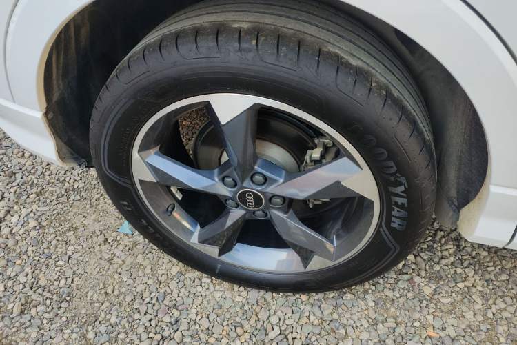 Used Audi Q3 2023 35 TFSI Fashion Dynamic Model (1.4T)