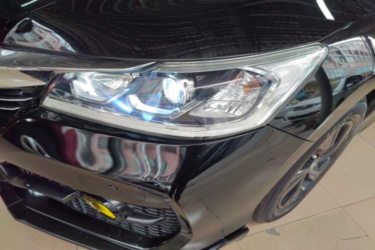 Used Honda Accord 2016 2.0L Comfort Edition
