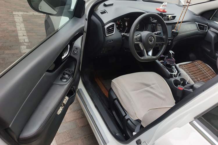 Used Nissan Qashqai 2019 2.0L CVT Smart Enjoyment Version
