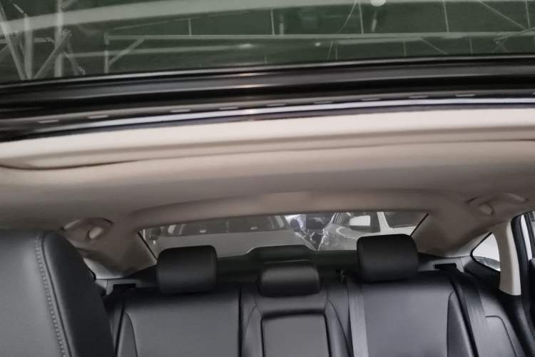 Used Honda Integra 2023 240TURBO CVT Luxury Edition
