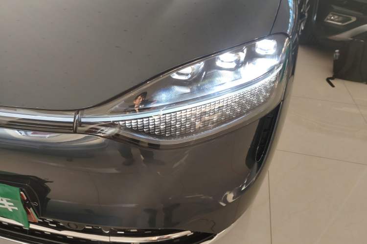 Used Hima AITO M9 2024 Range-Extended Max Edition 42 kWh 6-Seater Version
