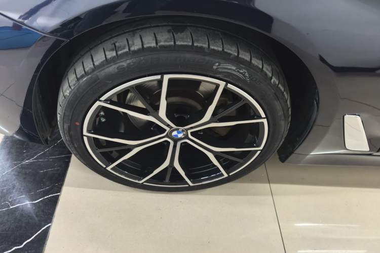 Used BMW 5 Series 2022 Restyled 525Li Luxury Package
