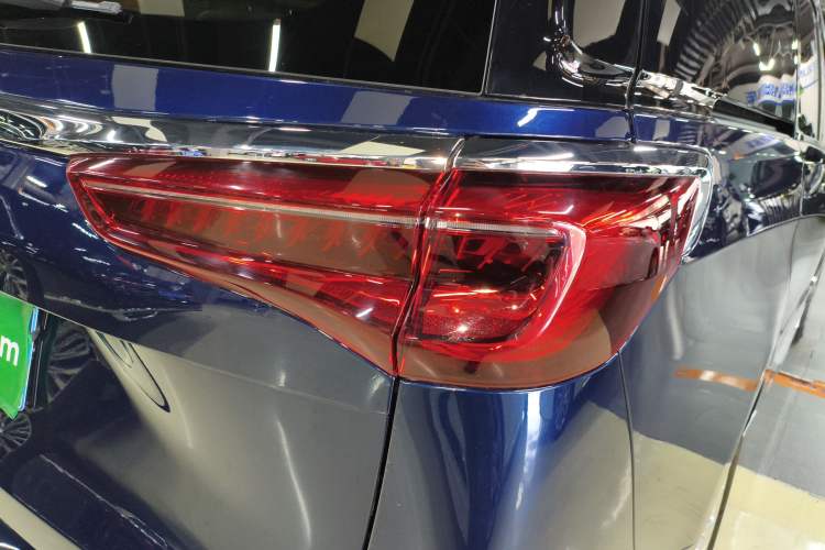 Used Buick GL8 2020 Avenir Avia Four-Seat Luxury Edition
