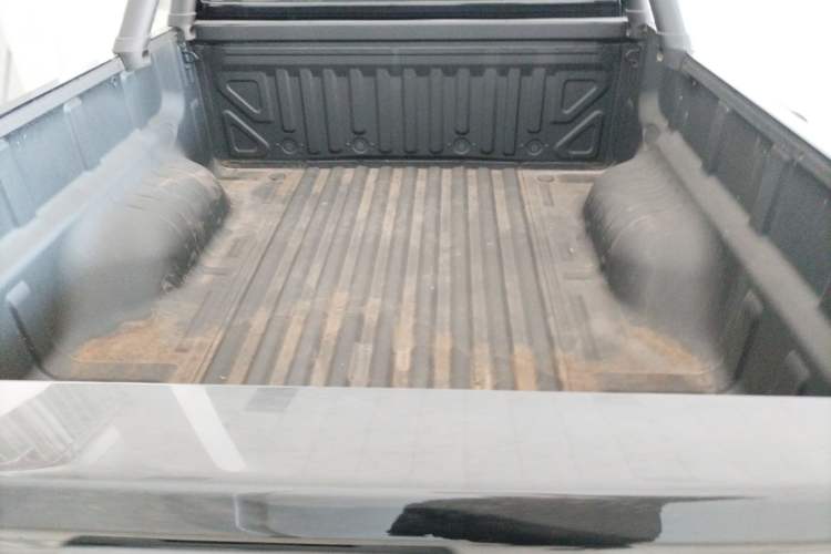 Used Great Wall Poer 2023 2.0T Commercial Version Manual Diesel 4x4 Elite Long-Box GW4D20M
