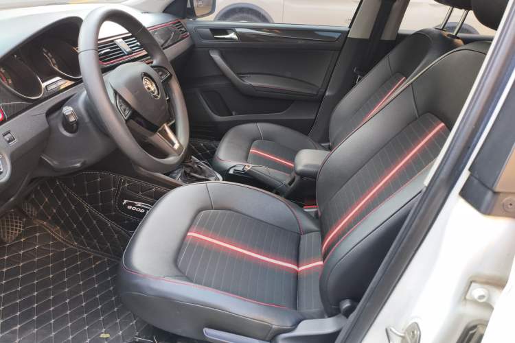 Used Skoda Rapid Spaceback 2020 1.5L Automatic Comfort Edition
