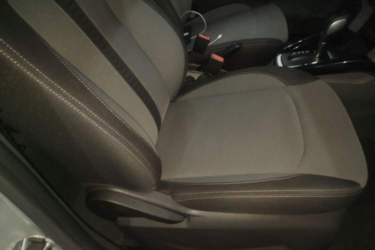 Used Ford EcoSport 2013 1.5L Automatic Fashion Model