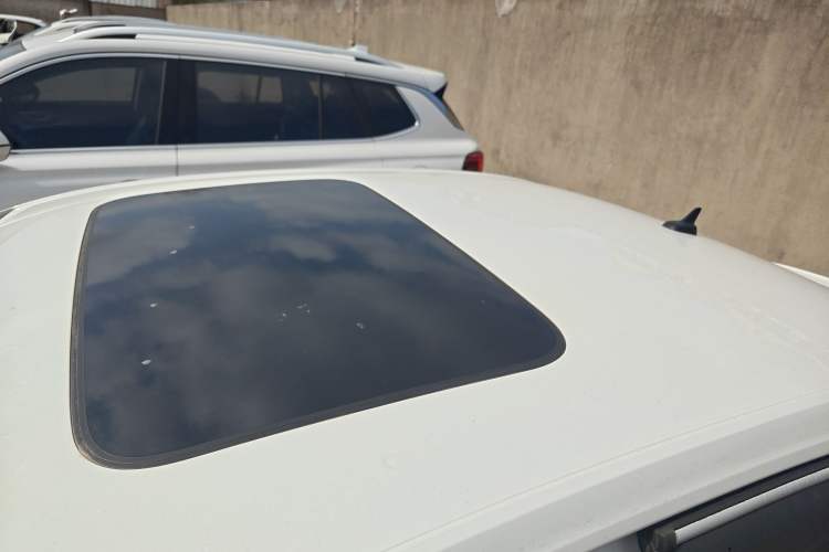 Used Volkswagen Lavida 2019 1.5L Automatic Comfort Edition China VI Standard