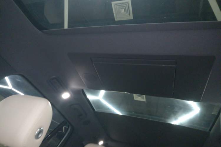 Used Li Auto L9 2022 Max model
