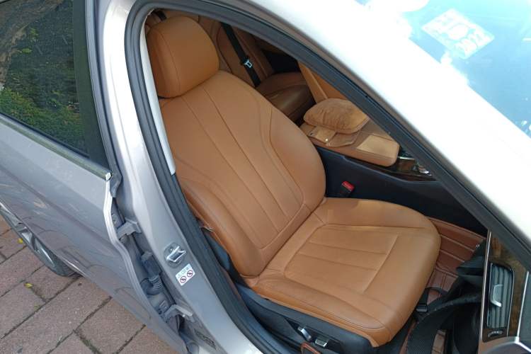 Used BMW 5 Series 2018 528Li Launch Special Edition
