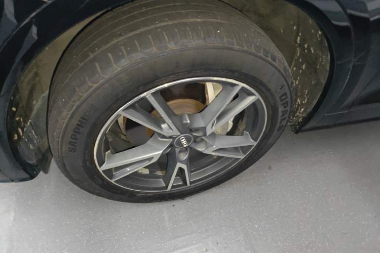 Used Audi Q5L 2020 Updated 40 TFSI Prestige Fashion Edition
